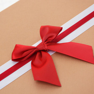Φεστιβάλ Σκληρό χαρτί κουτί δώρο με Bowknot για γυναικεία εσώρουχα εσώρουχα